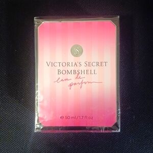 Victoria's Secret Bombshell
